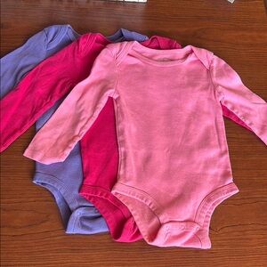 NWOT Lamaze organic long sleeve onesie bundle (3)